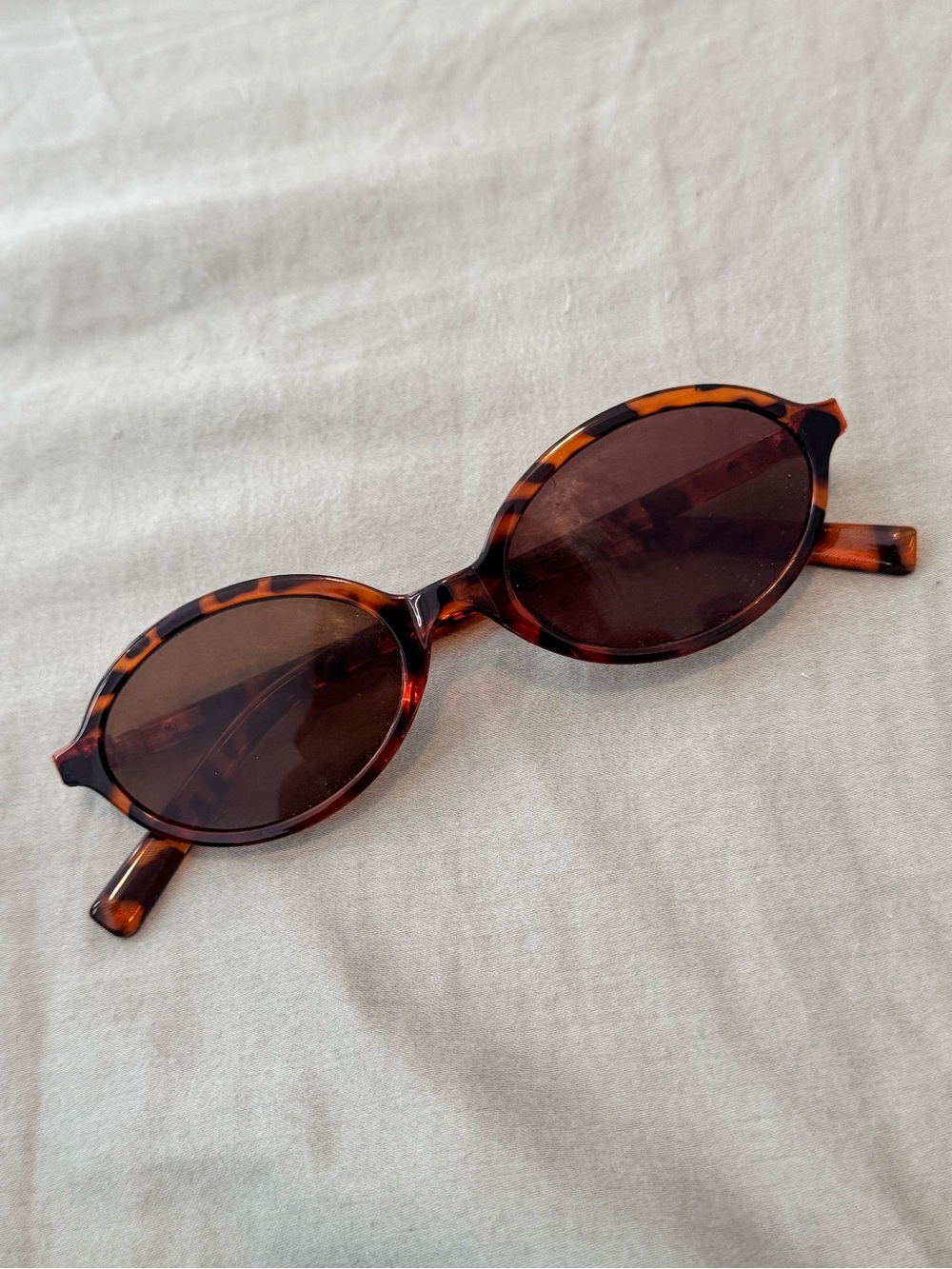 Woman sunglasses